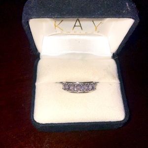 Tanzanite & White Gold Ring